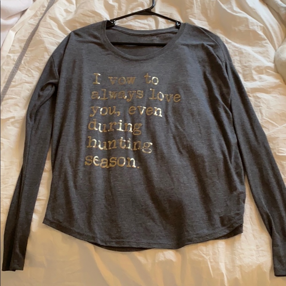 Cute graphic grey long sleeve shirt
